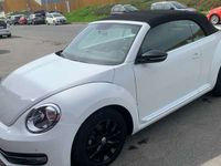 usata VW Maggiolino Cabrio 1.6 tdi Design 105cv