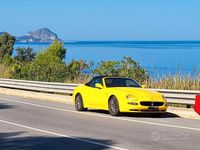 Begagnad Maserati 4200 390 HK (286 kW) 2002 Gul Cab
