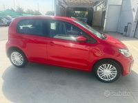 Usata VW up! 66 CV (48 kW) 2021 Rosso Utilitaria