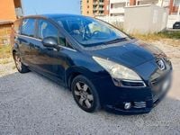 Usata Peugeot 5008 112 CV (82 kW) 2011 Nero Monovolume