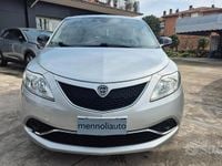 Usata Lancia Ypsilon Gold 69 CV (50 kW) 2017 Grigio Utilitaria