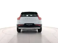 Nuova Volvo XC40 163 CV (119 kW) 2026 Blu/azzurro SUV