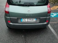 Usata Renault Scénic II 111 CV (81 kW) 2004 Verde Monovolume