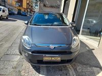 Usata Fiat Punto Dynamic 95 CV (69 kW) 2011 Grigio Berlina