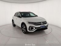 Usata VW T-Roc R-line 150 CV (110 kW) 2024 Grigio metallizzato SUV