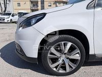 Usata Peugeot 2008 115 CV (84 kW) 2014 Bianco SUV