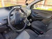 Usata Lancia Ypsilon 95 CV (69 kW) 2013 Grigio Utilitaria