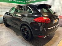 Usata Porsche Cayenne 245 CV (180 kW) 2012 Nero SUV