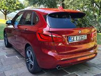 Usata BMW 218 Active Tourer Sport Line 150 CV (110 kW) 2016 Rosso Monovolume
