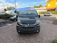 Usata Renault Trafic 114 CV (83 kW) 2012 Grigio Monovolume