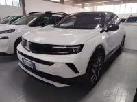 Usata Opel Mokka 131 CV (96 kW) 2024 Bianco SUV