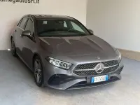 Usata Mercedes A180 AMG Line Premium Plus 116 CV (85 kW) 2024 Grigio Berlina