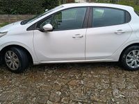 Usata Peugeot 208 2018 Bianco Utilitaria
