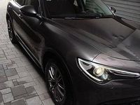 Usata Alfa Romeo Stelvio 160 CV (117 kW) 2021 Grigio SUV