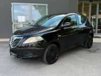 Usata Lancia Ypsilon 80 CV (58 kW) 2013 Nero Utilitaria