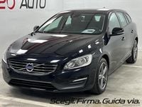 Usata Volvo V60 Kinetic 114 CV (83 kW) 2015 Nero Station wagon