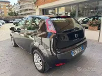 Usata Fiat Punto Evo Dynamic 70 CV (51 kW) 2011 Nero Utilitaria