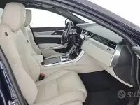 Usata Jaguar XF R-Dynamic 204 CV (150 kW) 2021 Bluazzurro Berlina