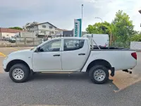 Usata Mitsubishi L200 Invite 136 CV (100 kW) 2013 Bianco Pick-up