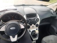 Usata Ford Ka 75 CV (55 kW) 2013 Bianco Utilitaria