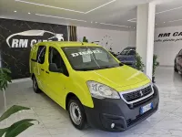 Usata Peugeot Partner 99 CV (72 kW) 2016 Giallo