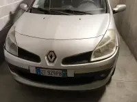 Usata Renault Clio III 75 CV (55 kW) 2009 Grigio Berlina