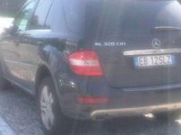 Usata Mercedes ML320 Sport Edition 224 CV (164 kW) 2008 Nero SUV