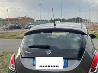 Usata Lancia Ypsilon 69 CV (50 kW) 2018 Grigio Utilitaria