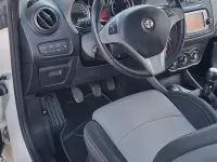Usata Alfa Romeo MiTo 85 CV (62 kW) 2016 Bianco Utilitaria
