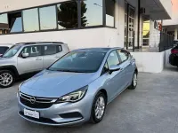Usata Opel Astra Innovation 105 CV (77 kW) 2017 Grigio Berlina