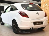 Usata Opel Corsa Cosmo 80 CV (58 kW) 2009 Bianco Utilitaria