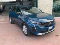 Usata Peugeot 3008 Active 131 CV (96 kW) 2022 Blu SUV