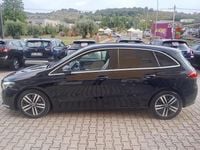 Usata Mercedes B200 150 CV (110 kW) 2022 Nero Monovolume
