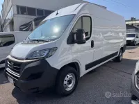 Usata Fiat Ducato 140 CV (102 kW) 2023 Bianco Furgone