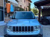 Usata Jeep Renegade 140 CV (102 kW) 2014 Grigio SUV