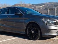 Usata Mercedes CLA200 135 CV (99 kW) 2017 Marrone Berlina