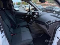 Begagnad Ford Transit Connect 101 HK (74 kW) 2024 Vit Minibuss
