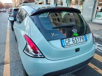Usata Lancia Ypsilon Gold 69 CV (50 kW) 2023 Verde Utilitaria