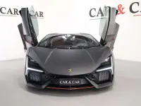 Usata Lamborghini Revuelto 1016 CV (747 kW) 2024 Grigio Coupé