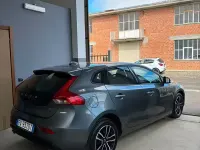 Second-hand Volvo V40 R-Design 120 CP (88 kW) 2019 Gri Berlinǎ