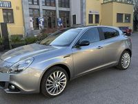 Usata Alfa Romeo Giulietta Distinctive 120 CV (88 kW) 2015 Grigio Utilitaria