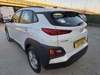 Usata Hyundai Kona 120 CV (88 kW) 2019 Bianco SUV