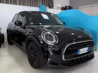 Usata Mini Cooper Business 102 CV (75 kW) 2022 Nero Utilitaria