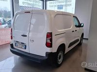 Usata Opel Combo S 101 CV (74 kW) 2020 Bianco Berlina