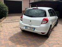 Usata Renault Clio III 68 CV (50 kW) 2010 Berlina