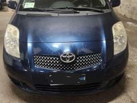 Usata Toyota Yaris Sol 90 CV (66 kW) 2007 Blu/azzurro Utilitaria