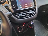 Usata Peugeot 208 102 CV (75 kW) 2020 Bianco Utilitaria