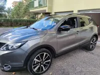Usata Nissan Qashqai Tekna+ 131 CV (96 kW) 2014 Grigio SUV