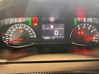 Gebraucht Peugeot 2008 Active 110 PS (80 kW) 2022 Grau SUV