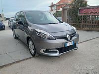 Usata Renault Scénic III LIMITED 110 CV (80 kW) 2015 Grigio Monovolume
